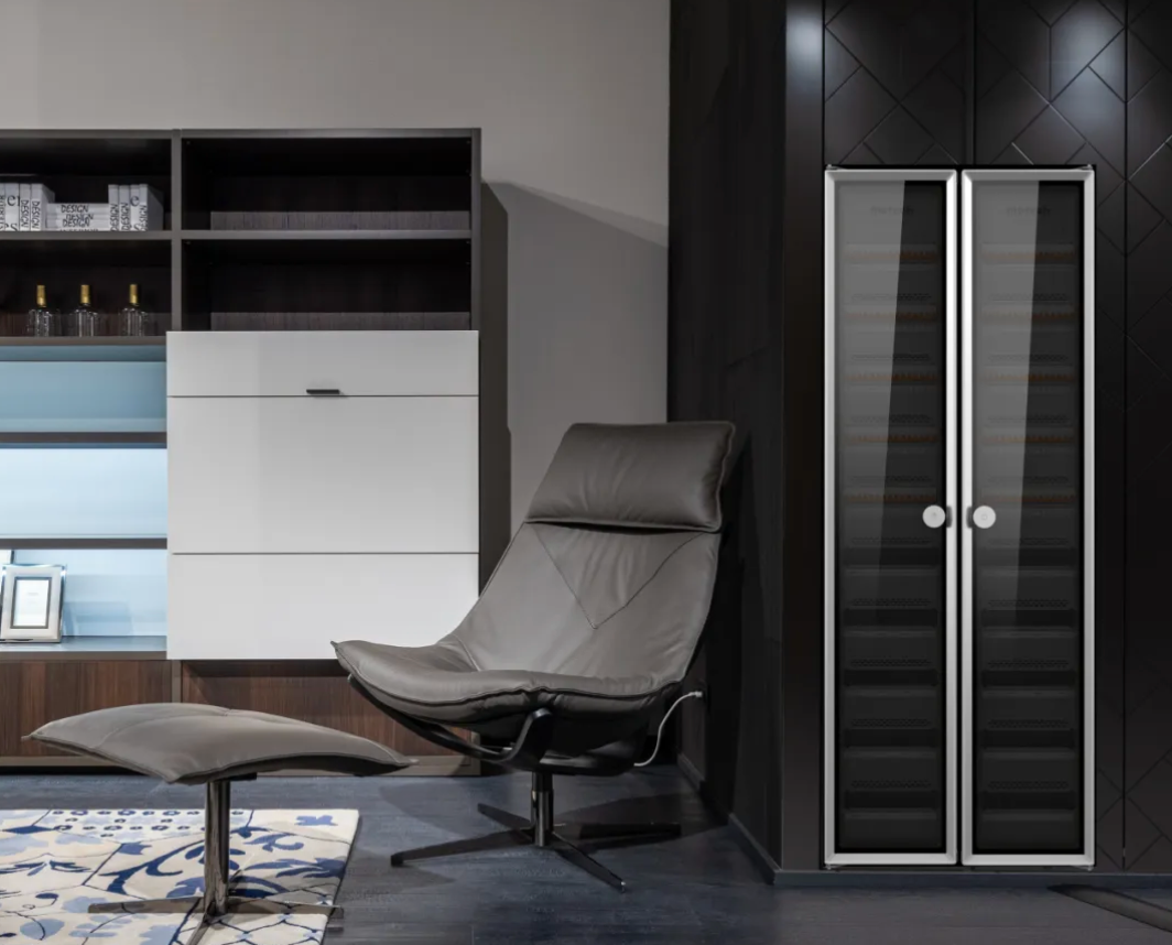 設(shè)備中心拼接案例分享，來看“強(qiáng)”與“弱”的和諧共處。