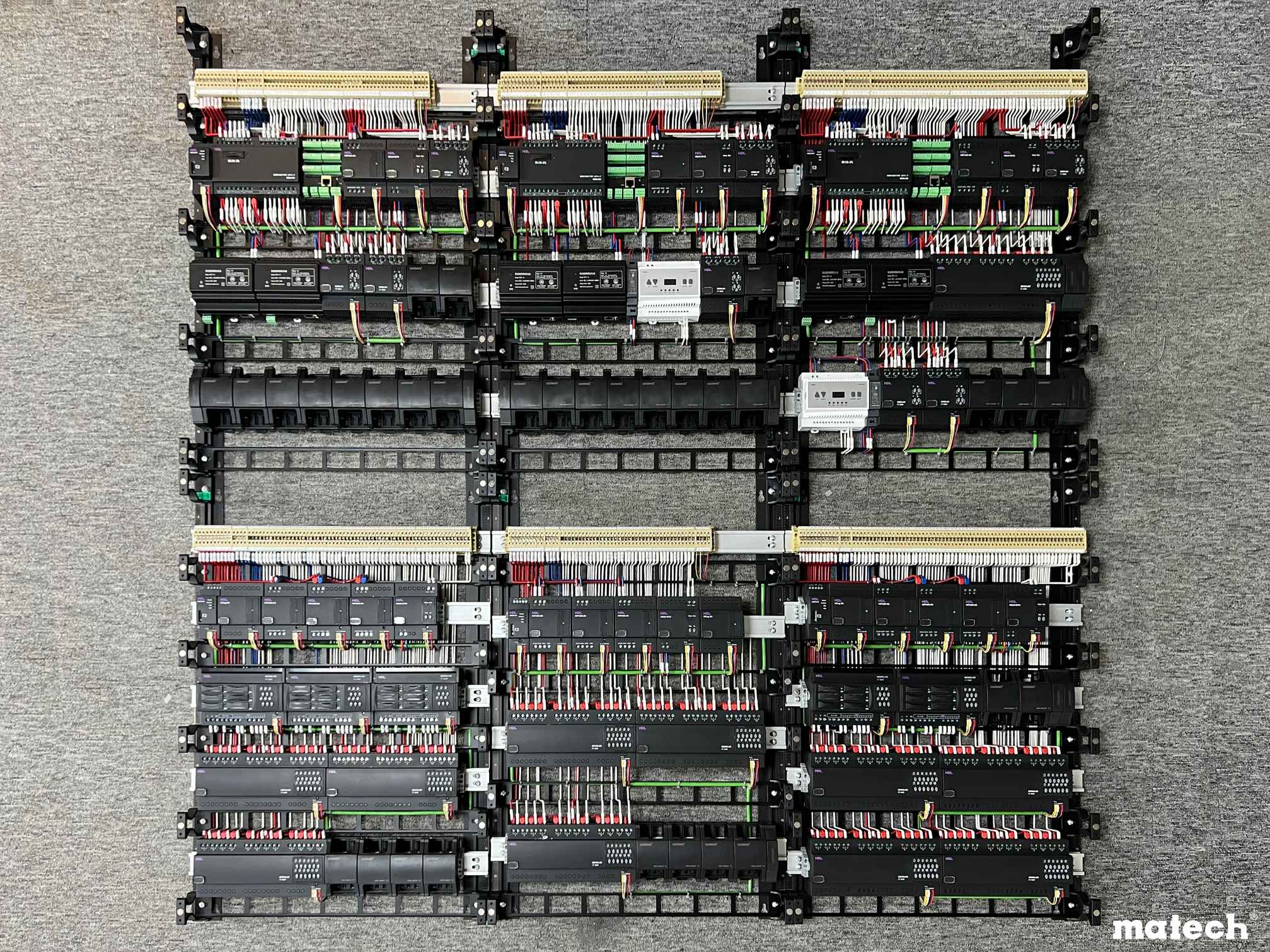 精湛工藝丨6套智能模塊接線完成，新疆客戶訂單完美交付！