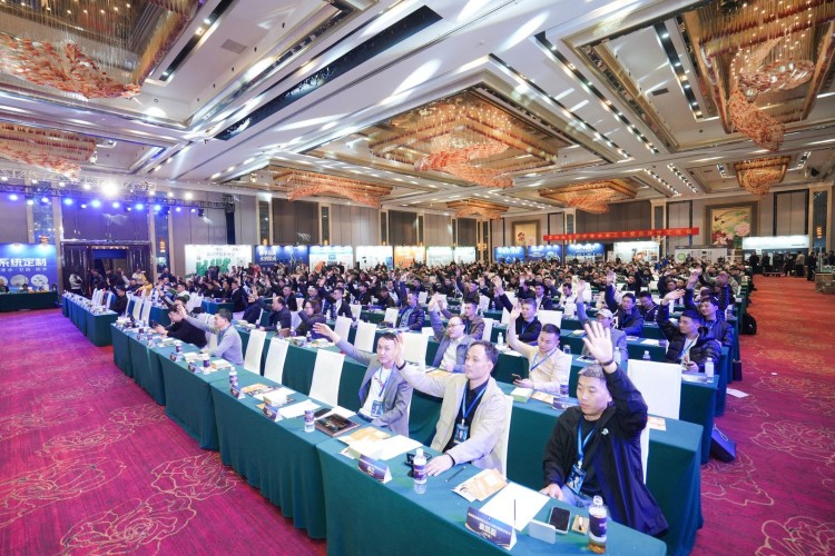 聚焦工藝，智見未來 | 瑪徳克亮相武漢家裝水電大會(huì)，開啟智慧用電新篇章